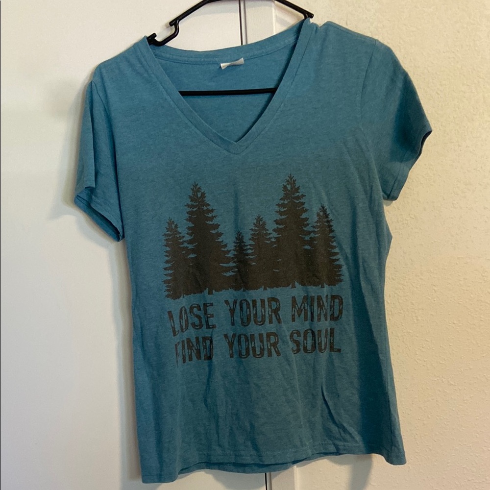 Like New Port and Company Teal Graphic V-Neck Tee